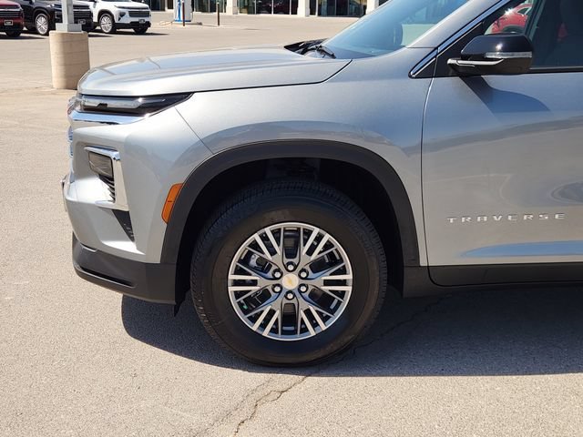 New 2027 Chevrolet Traverse LT FWD image 8