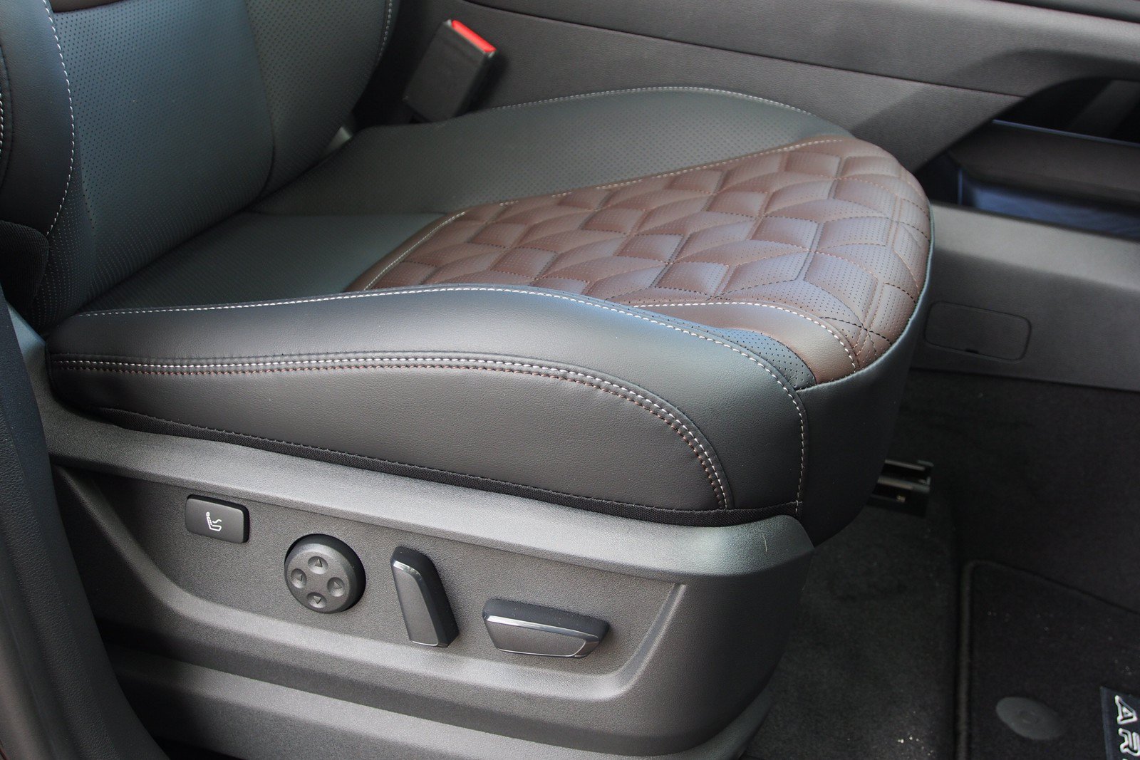 New 2026 Nissan Armada Platinum Reserve AWD/4WD image 12