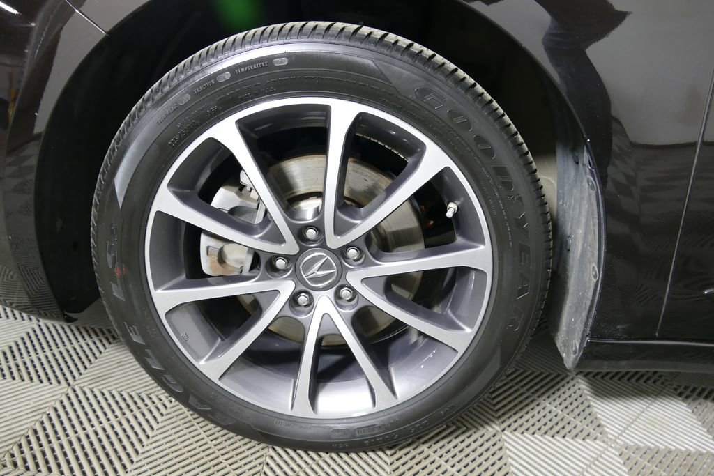 Used 2017 Acura TLX V6 SH-AWD w/ Technology Pkg image 22