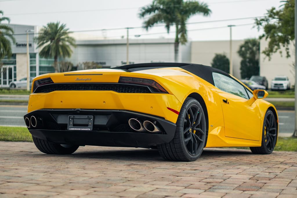 Used 2016 Lamborghini Huracan LP 610-4 image 6