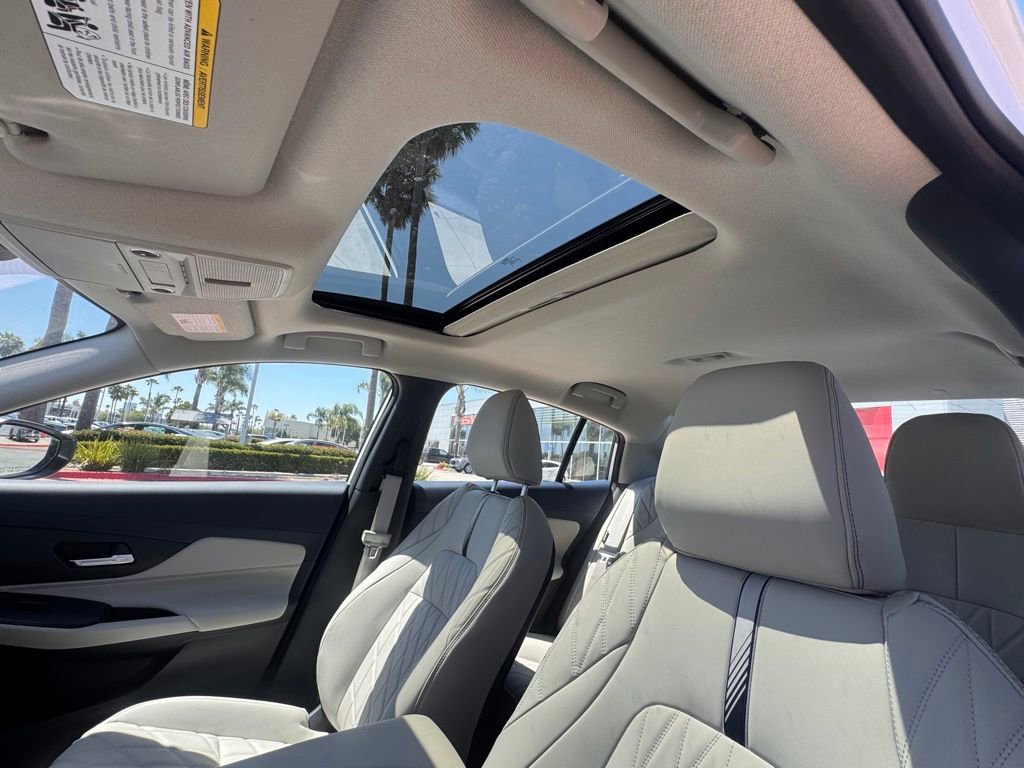 New 2026 Nissan Sentra SL FWD image 10