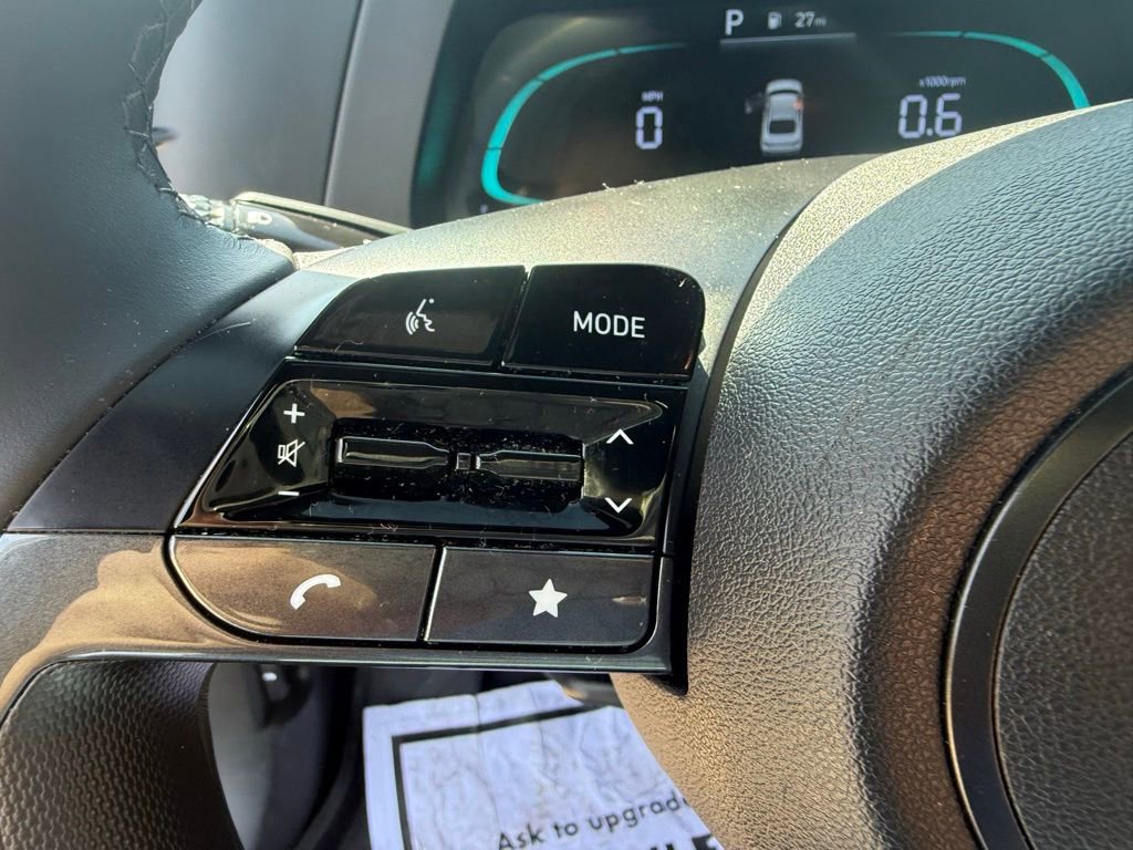 Used 2025 Hyundai Elantra Sport FWD image 29