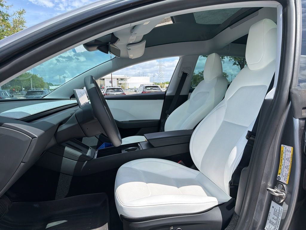 Used 2024 Tesla Model 3 Long Range image 16