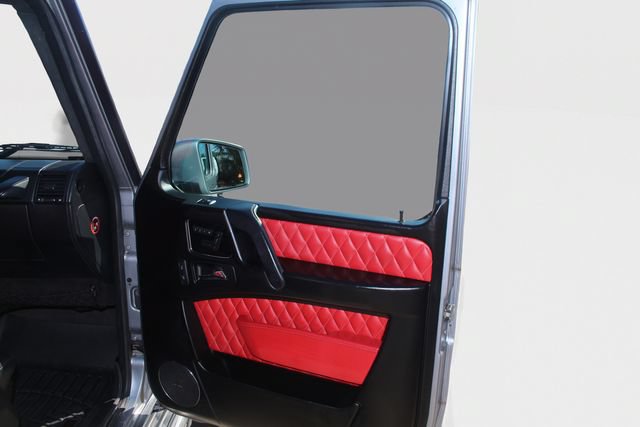 Used 2015 Mercedes-Benz G 63 AMG 4MATIC image 23