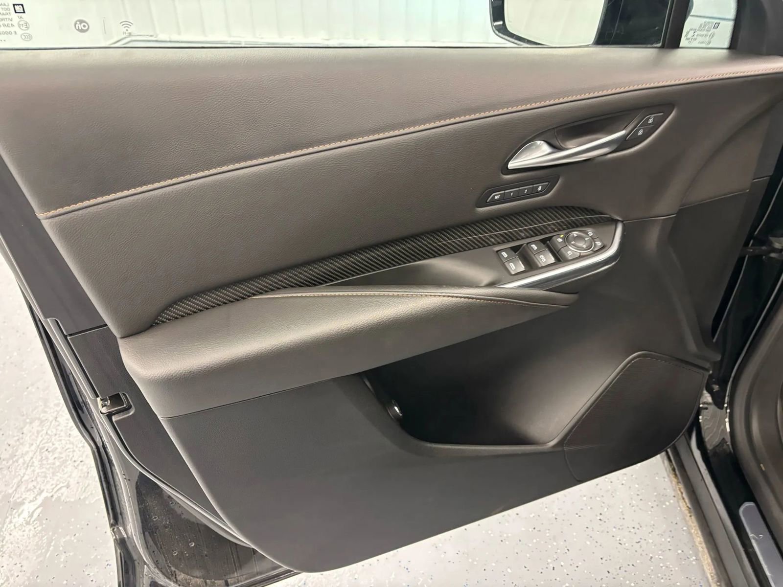 Used 2023 Cadillac XT4 Sport w/ Sun And Sound Package image 39