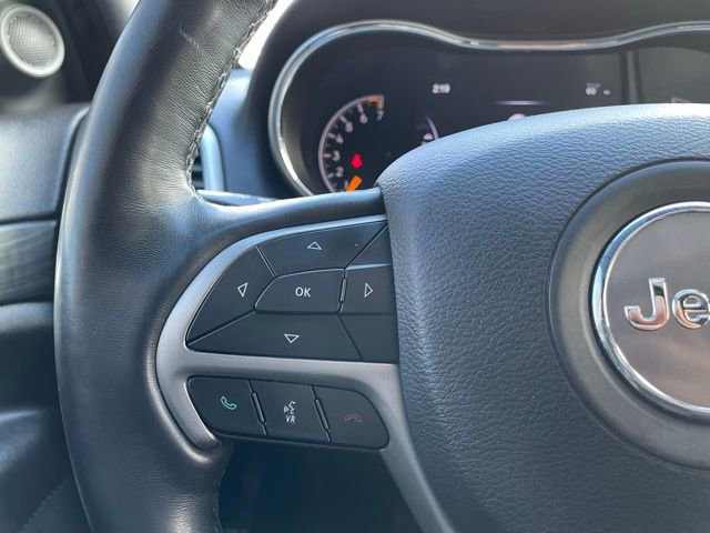 Used 2019 Jeep Grand Cherokee Altitude image 15