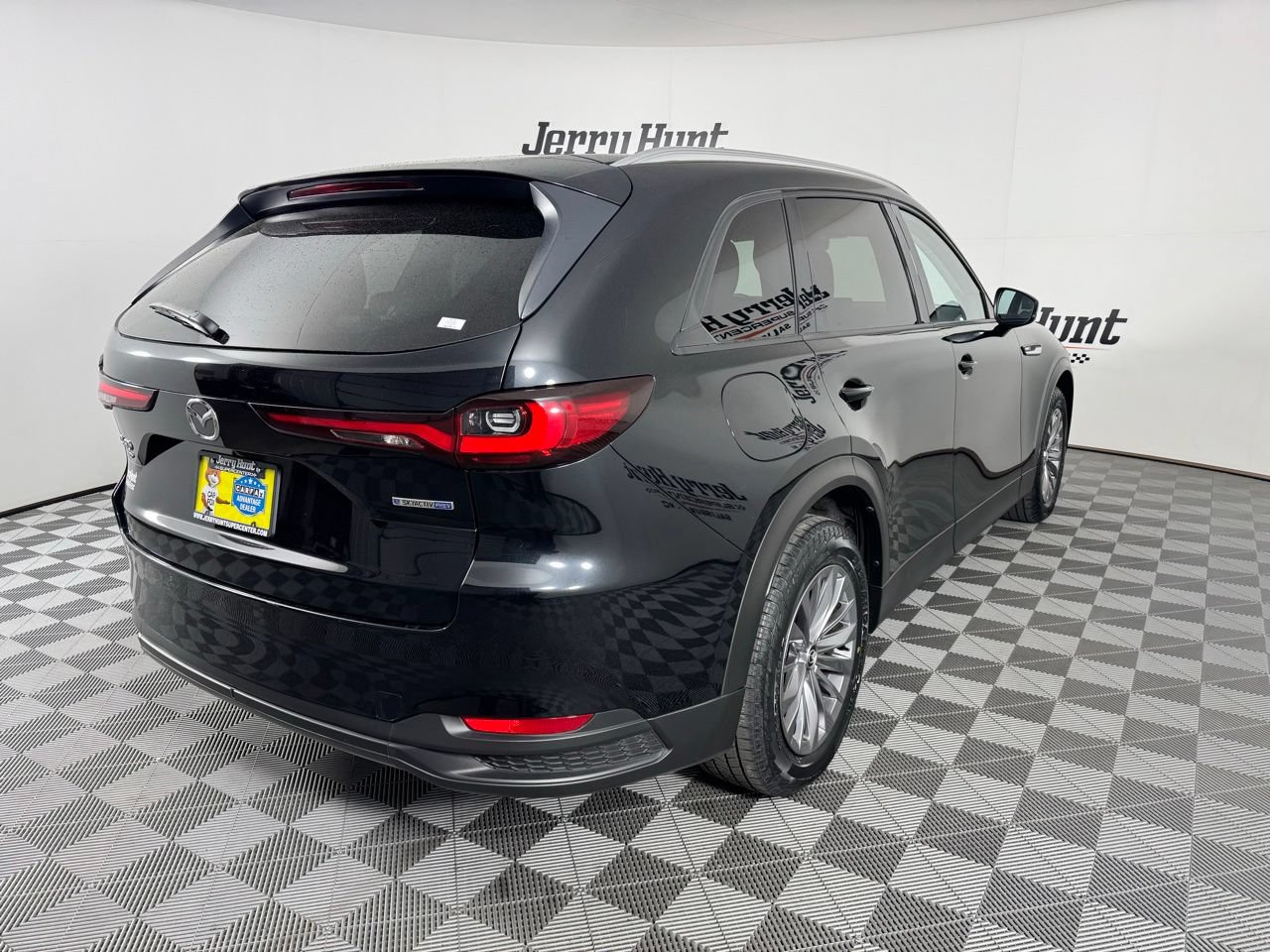 Used 2024 MAZDA CX-90 Plug-In Hybrid w/ Preferred AWD/4WD image 7