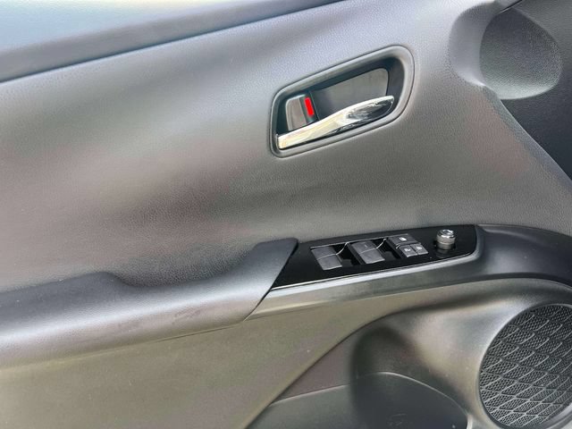 Used 2021 Toyota Prius Prime LE FWD image 17
