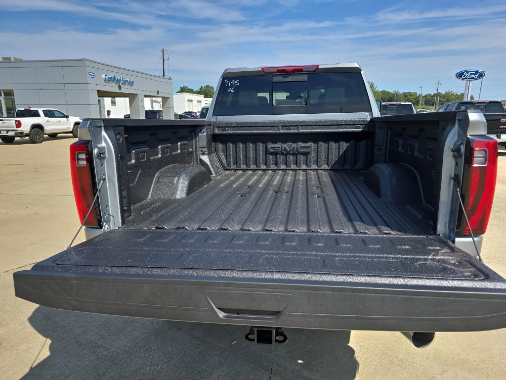 New 2026 GMC Sierra 2500 SLT w/ SLT Premium Package image 18