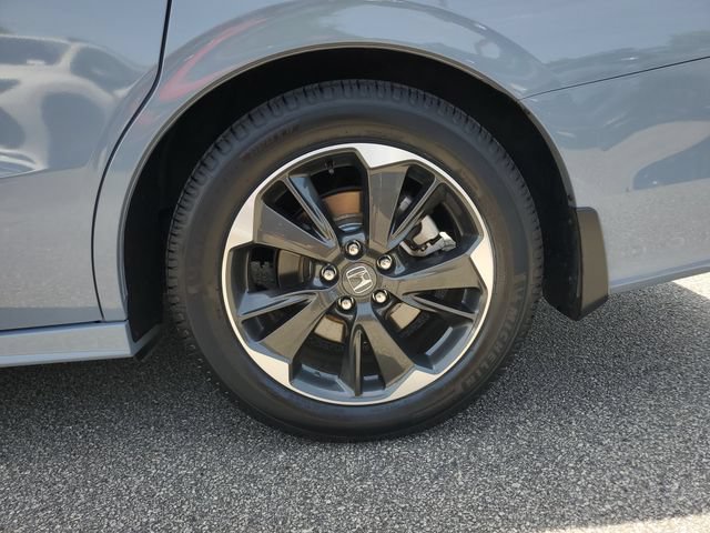 Used 2024 Honda Odyssey Elite image 12