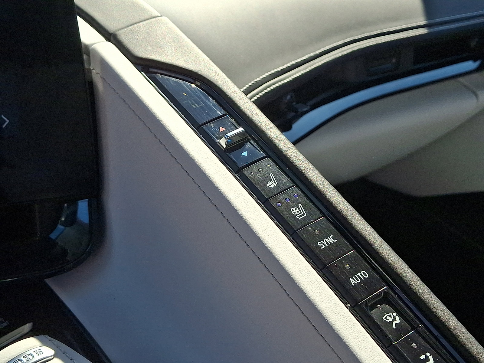 Used 2025 Chevrolet Corvette Z06 w/ Z07 Performance Package image 21