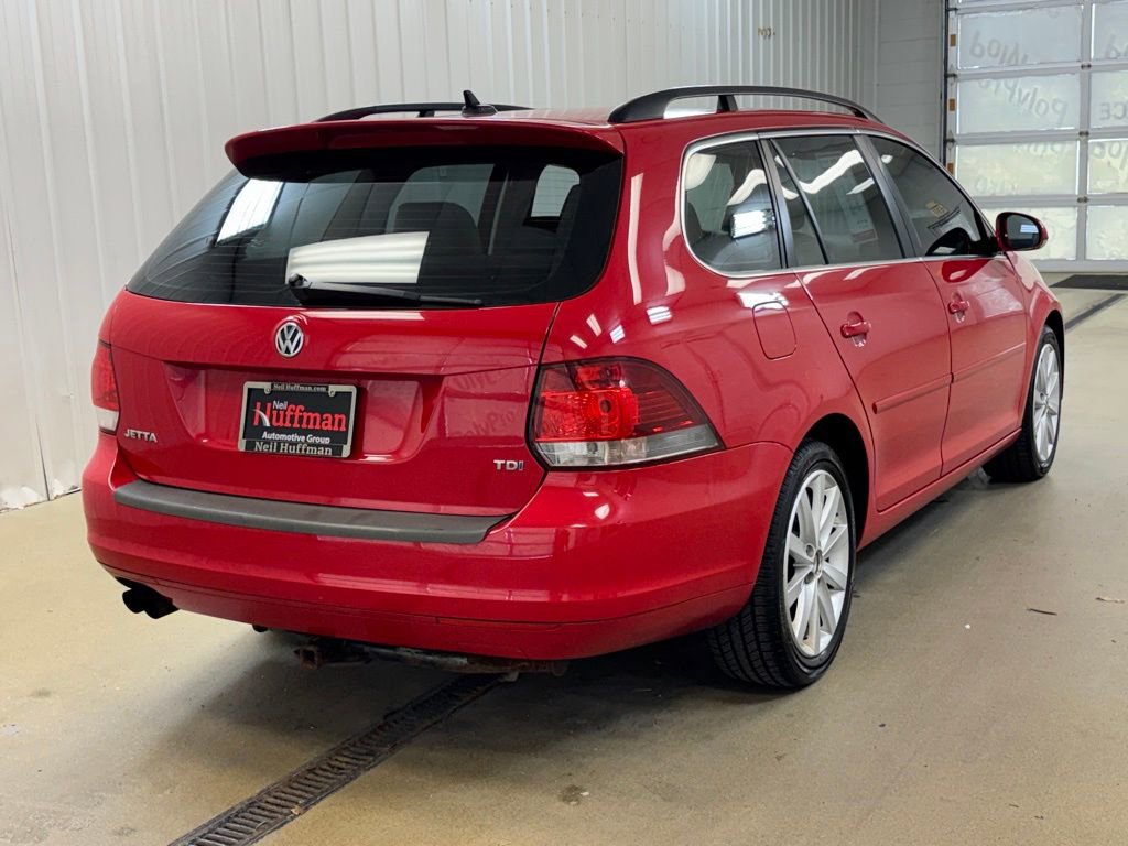 Used 2013 Volkswagen Jetta TDI image 5
