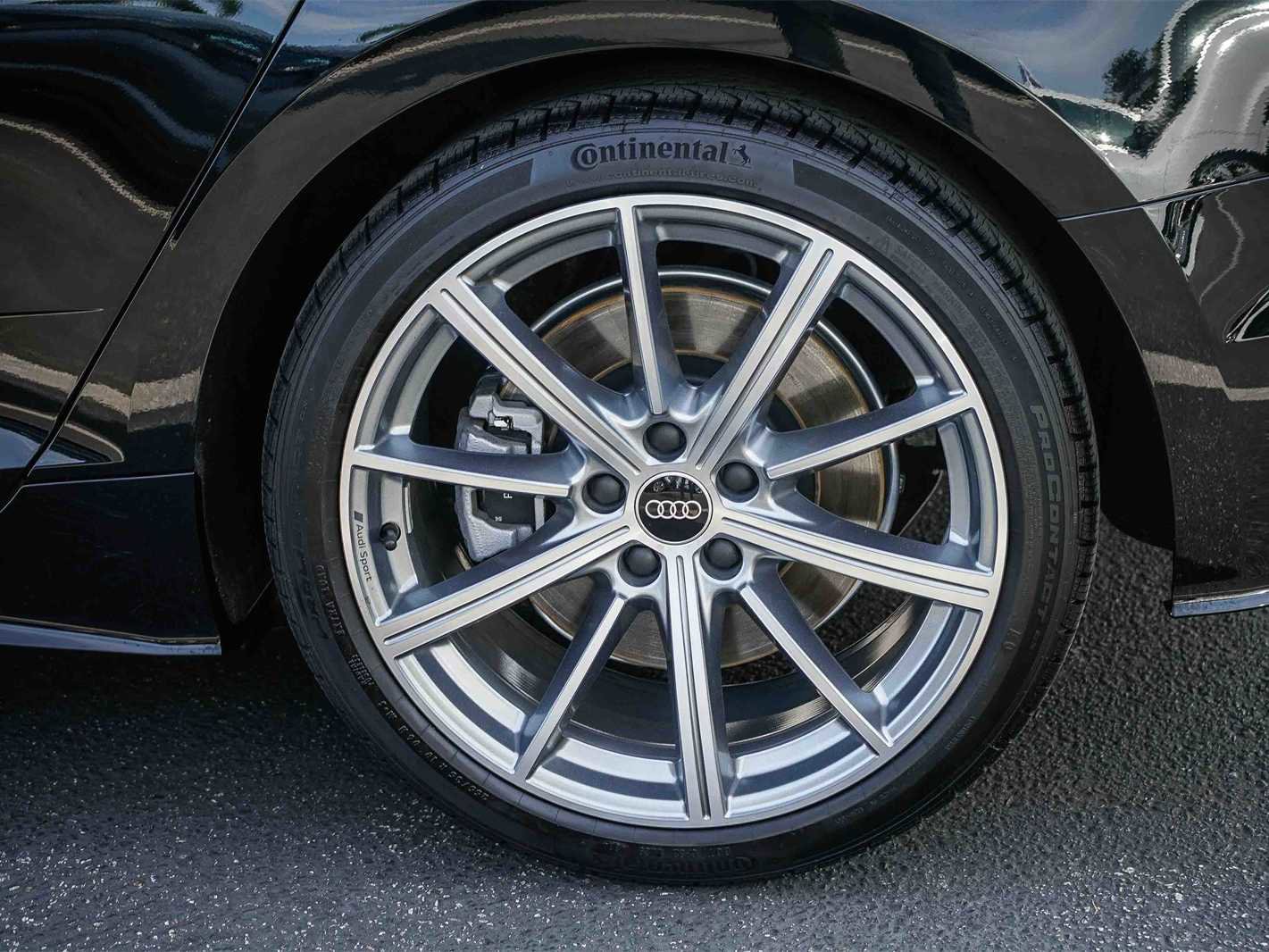 Used 2025 Audi A5 2.0T Premium Plus w/ Convenience Plus Package image 10