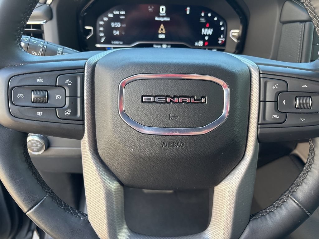 Used 2024 GMC Yukon Denali AWD/4WD image 28