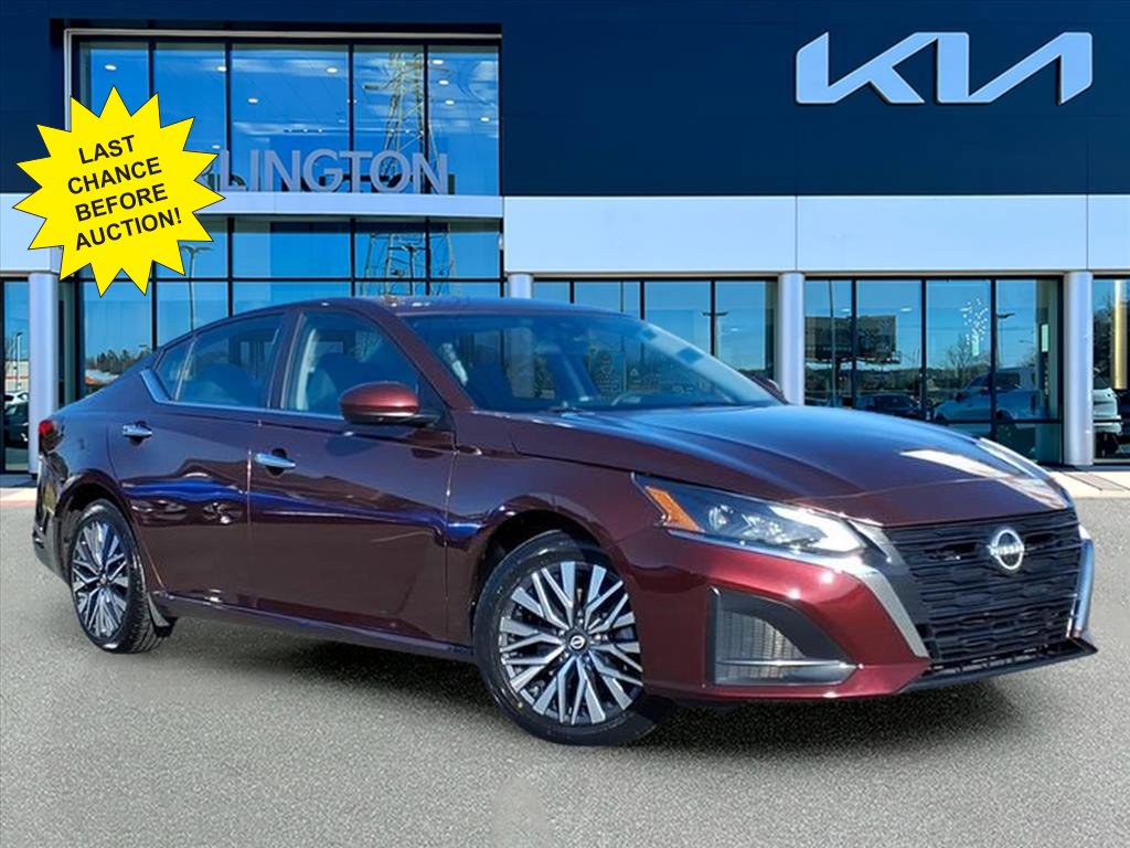 Used 2023 Nissan Altima 2.5 SV