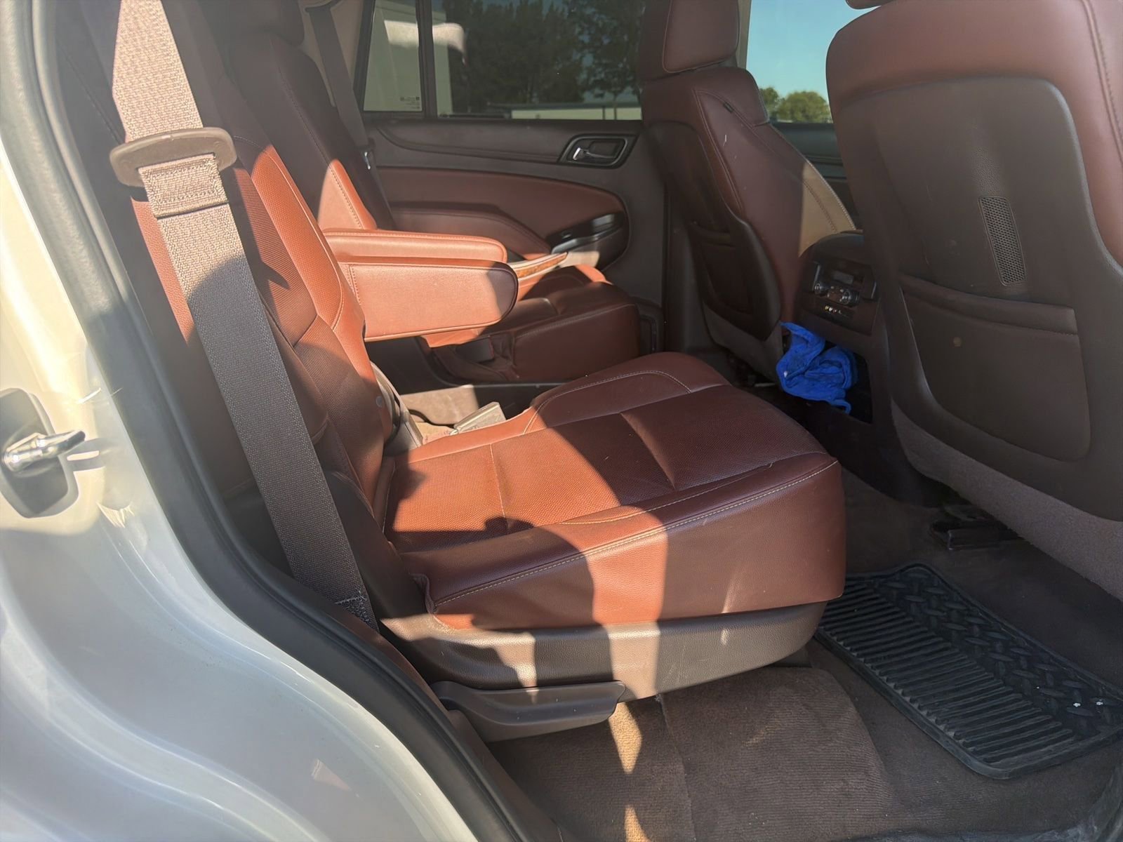 Used 2015 Chevrolet Tahoe LTZ AWD/4WD image 15