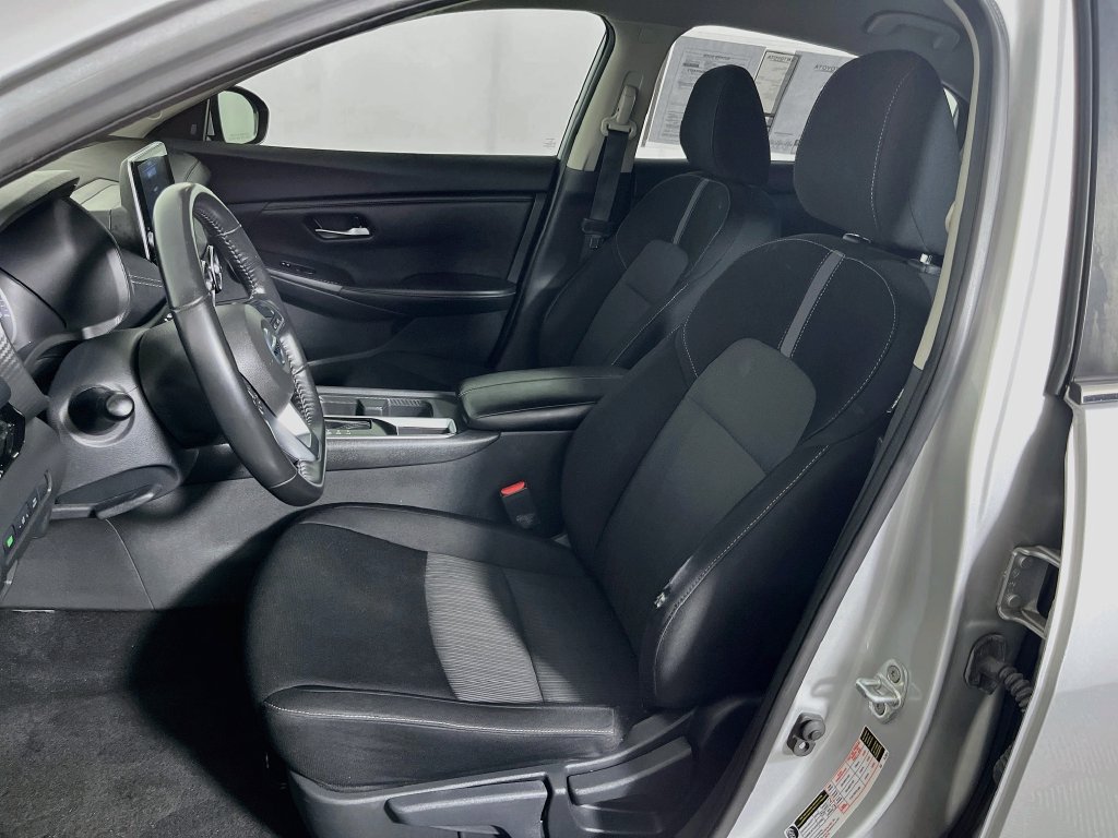 Used 2021 Nissan Sentra SV FWD image 12