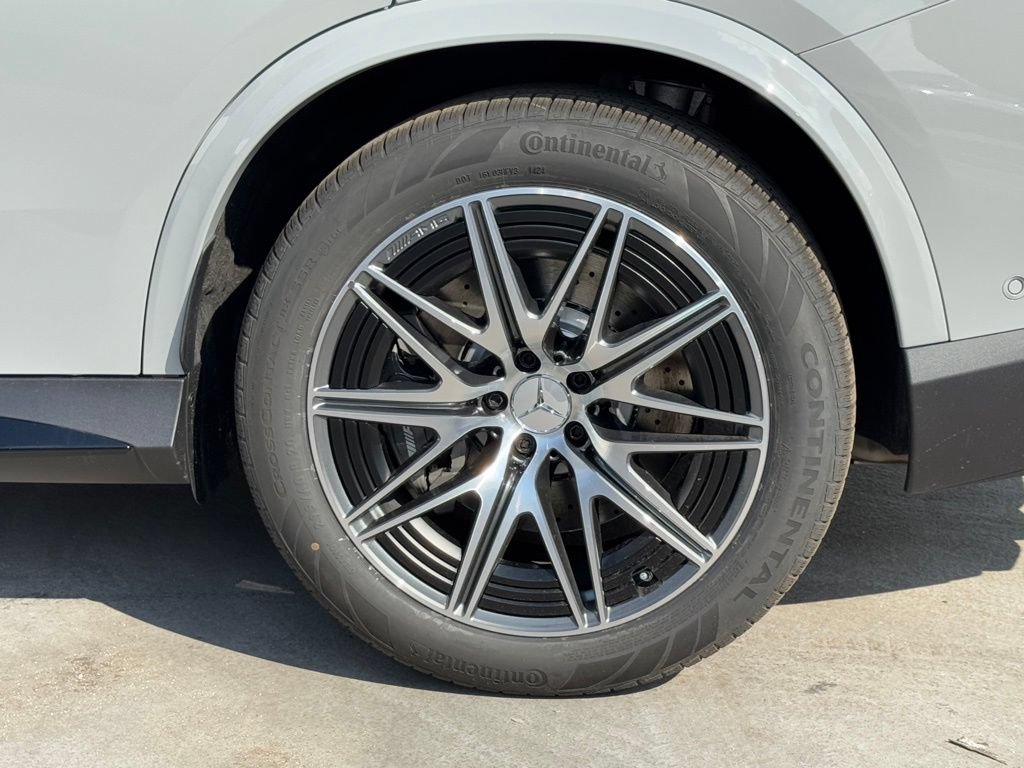 New 2025 Mercedes-Benz GLC 63 AMG S image 16