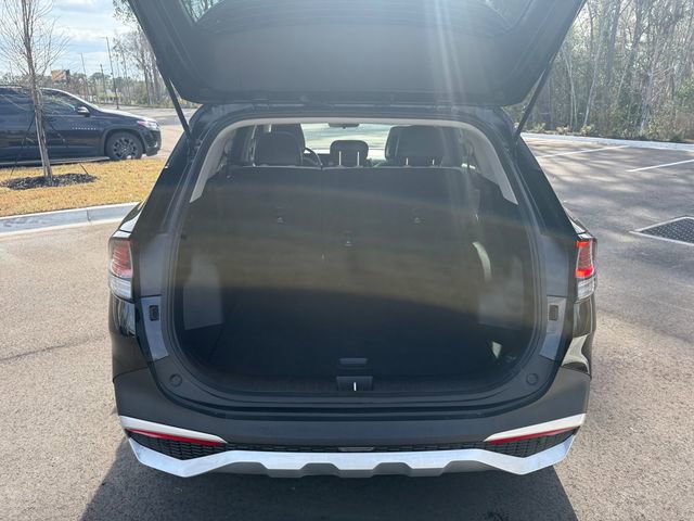 Used 2025 Kia Sportage EX FWD image 10