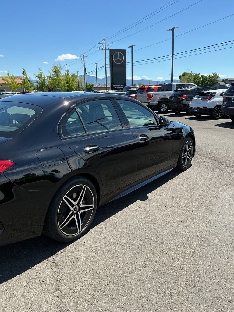 Used 2025 Mercedes-Benz C 300 4MATIC Sedan image 6