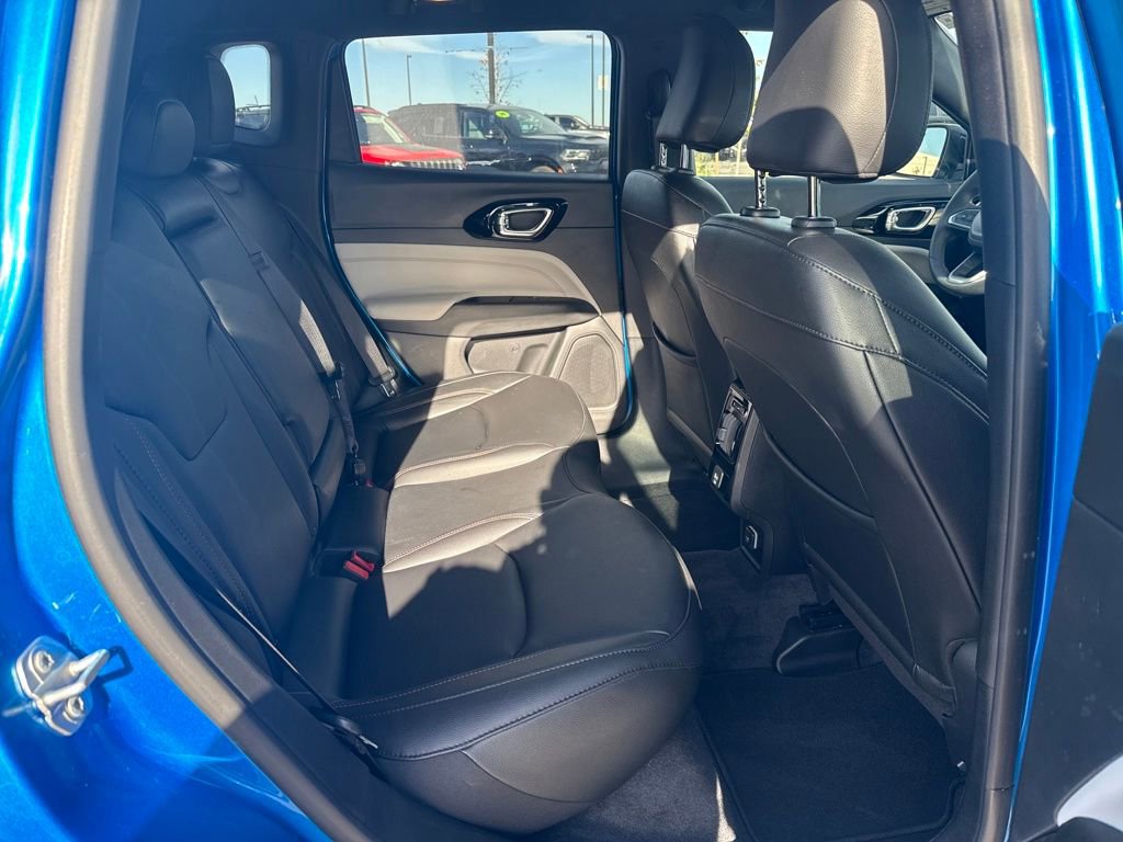 Used 2024 Jeep Compass Limited image 27