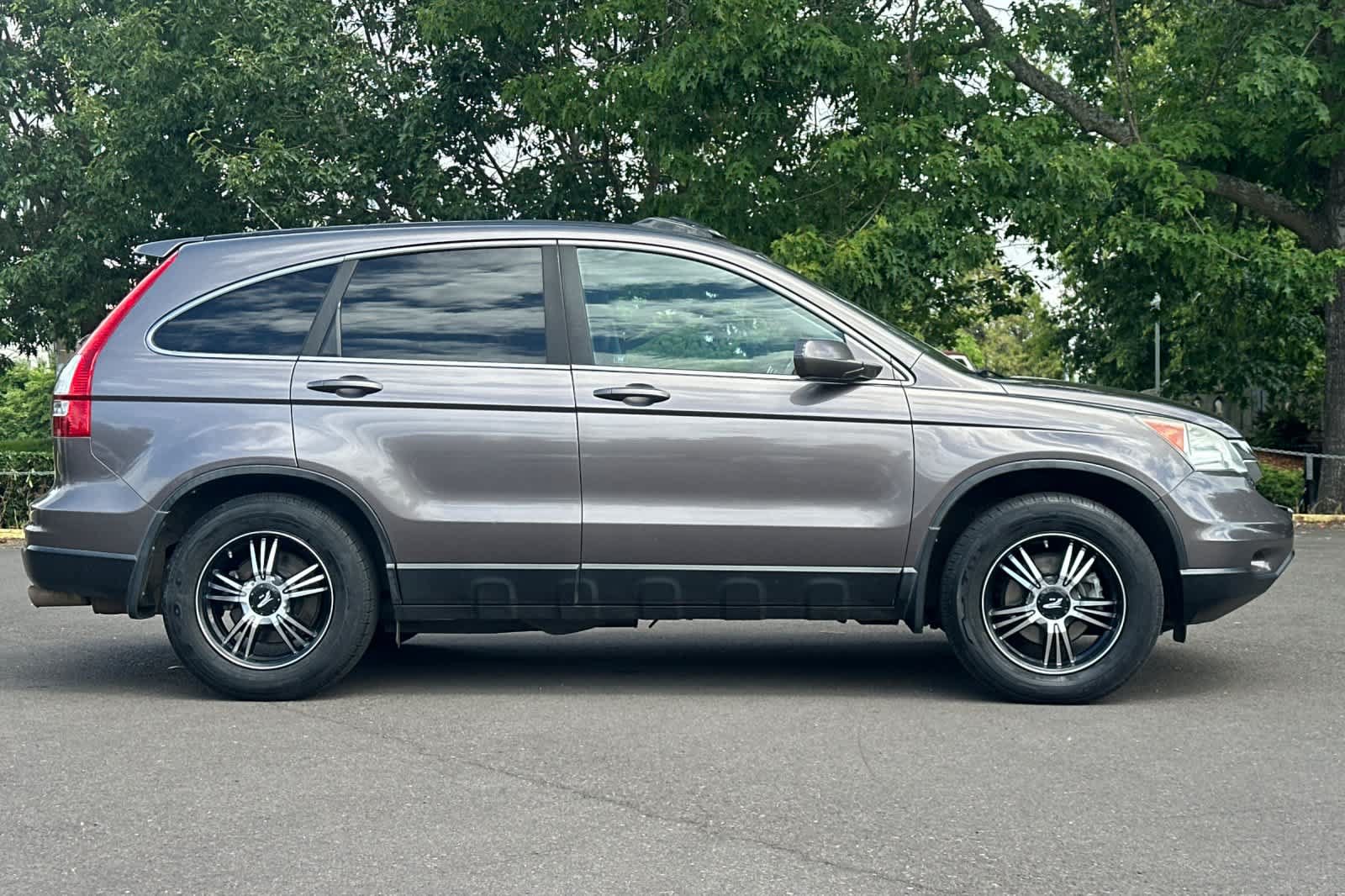 Used 2011 Honda CR-V EX-L image 8