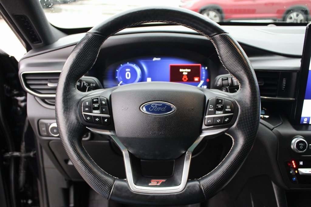 Used 2020 Ford Explorer ST image 12