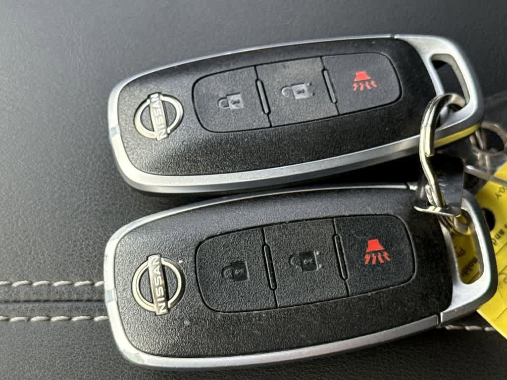 Used 2024 Nissan Pathfinder S AWD/4WD image 28