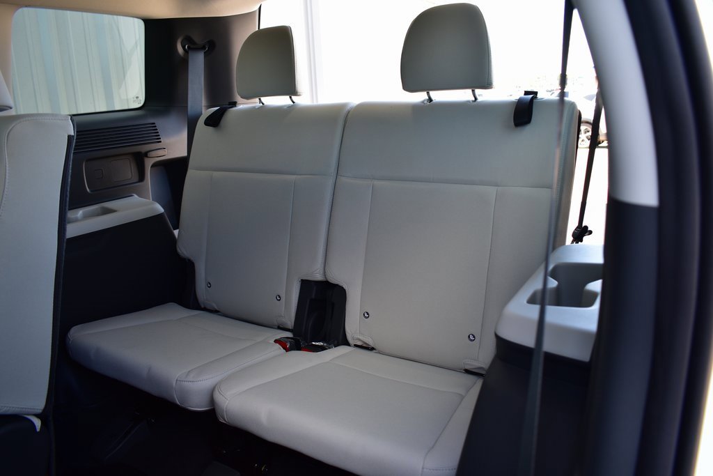 New 2026 Hyundai Santa Fe SE image 25