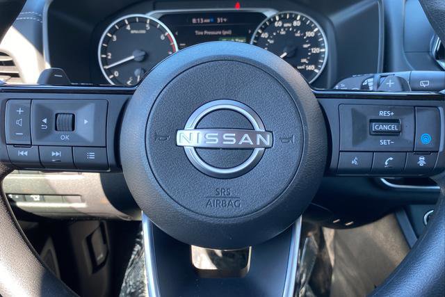 Used 2023 Nissan Rogue SV FWD image 15