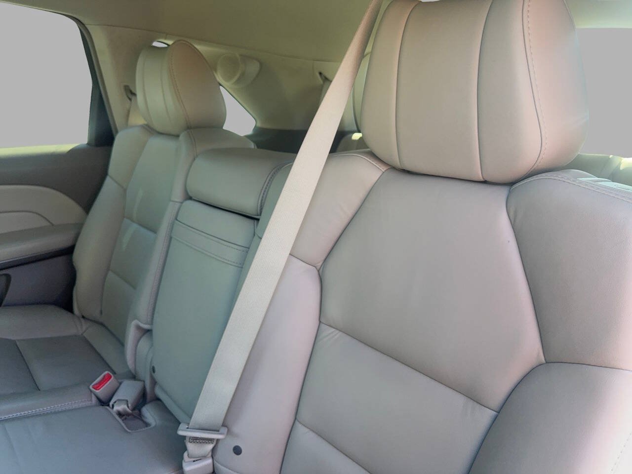 Used 2012 Acura MDX w/ Technology Package AWD/4WD image 25