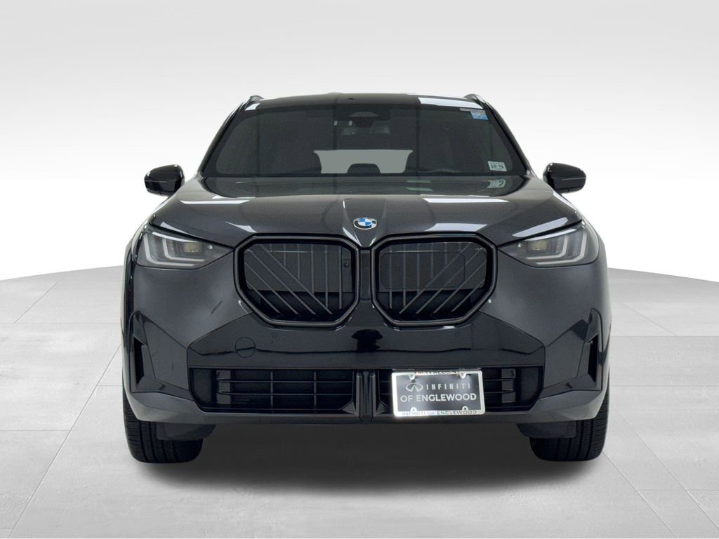 Used 2025 BMW X3 xDrive30i w/ Premium Package image 2