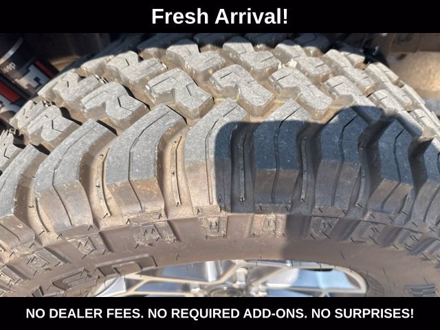 Used 2025 Jeep Gladiator Mojave AWD/4WD image 19