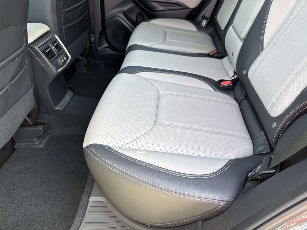 Used 2022 Subaru Forester Limited w/ Popular Package #2 image 16