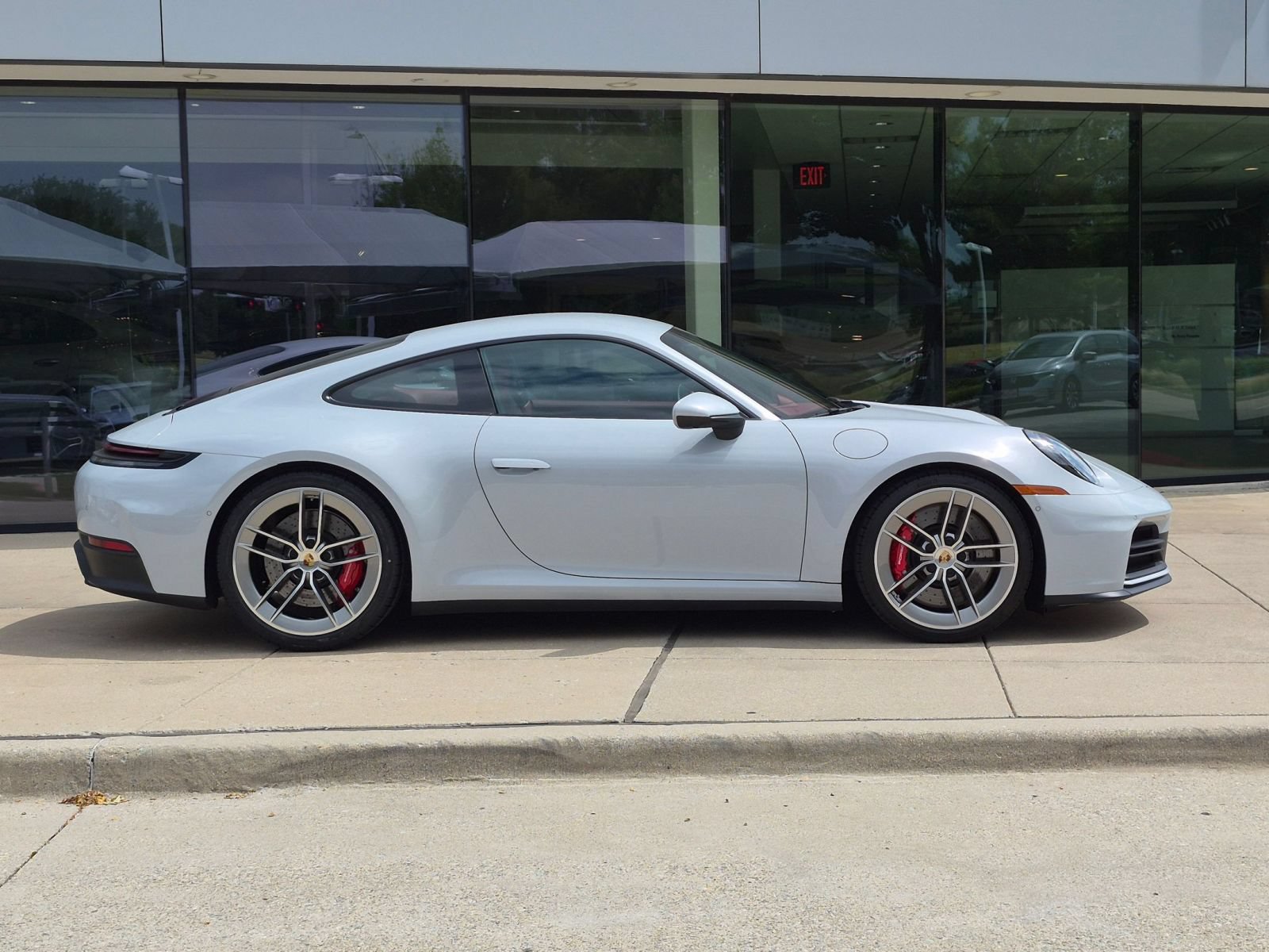 Certified 2025 Porsche 911 Carrera S RWD image 8