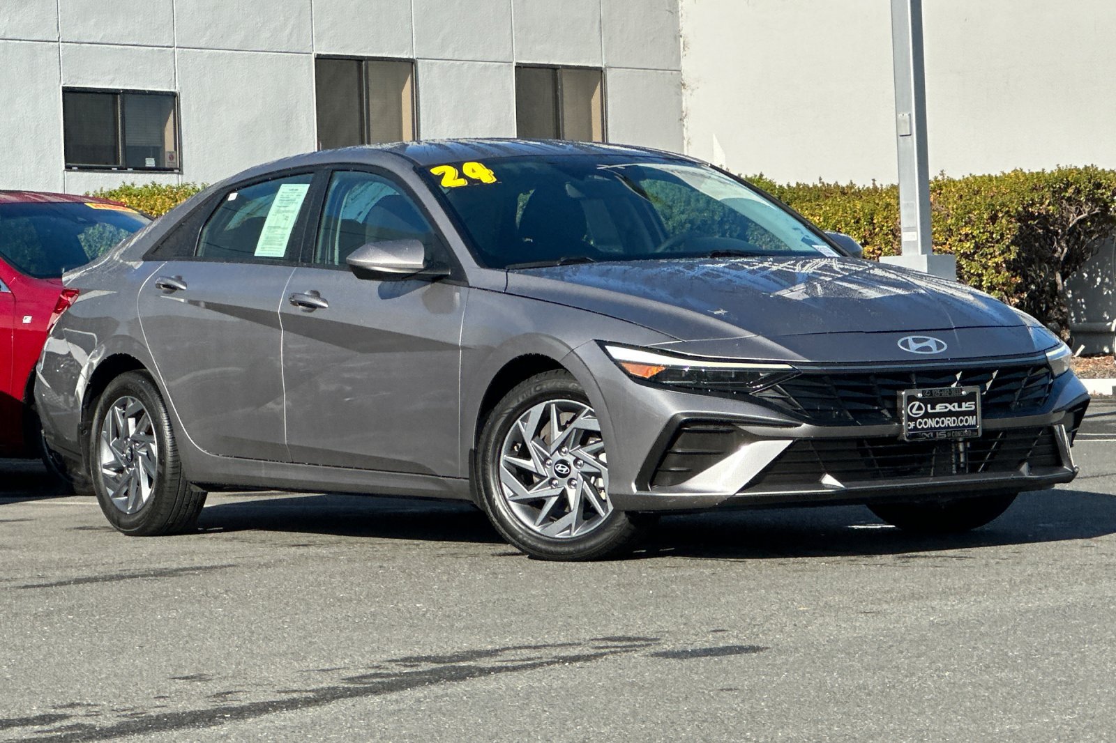 Used 2024 Hyundai Elantra Blue FWD image 2
