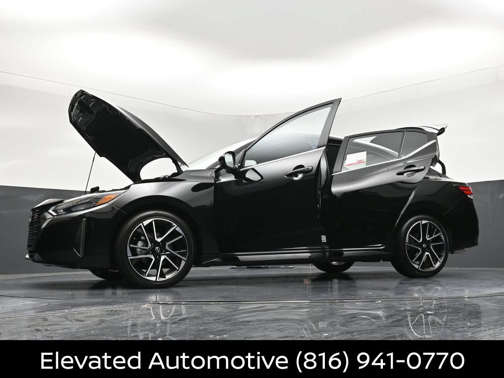 Certified 2025 Nissan Sentra SR w/ SR Premium Package FWD image 40