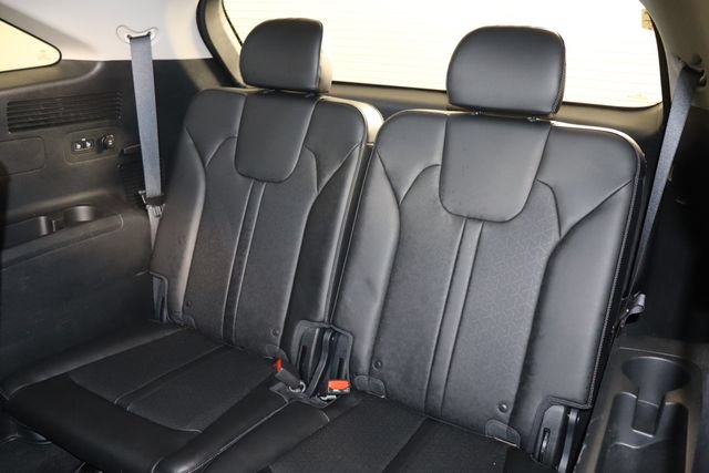 Used 2021 Kia Sorento S w/ Panoramic Sunroof Package FWD image 16