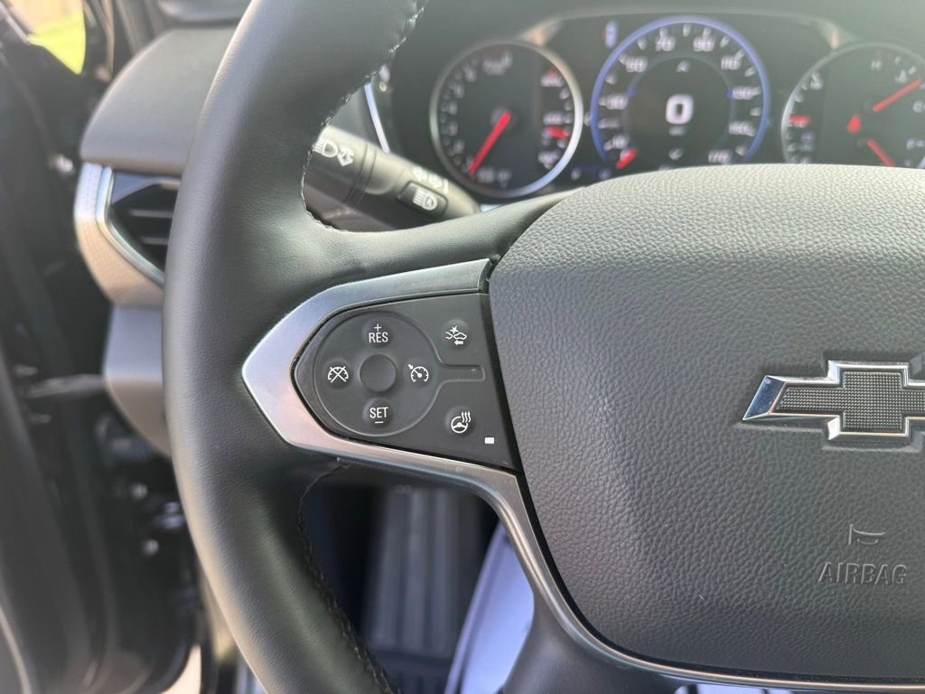 Used 2023 Chevrolet Traverse Premier w/ Redline Edition image 32