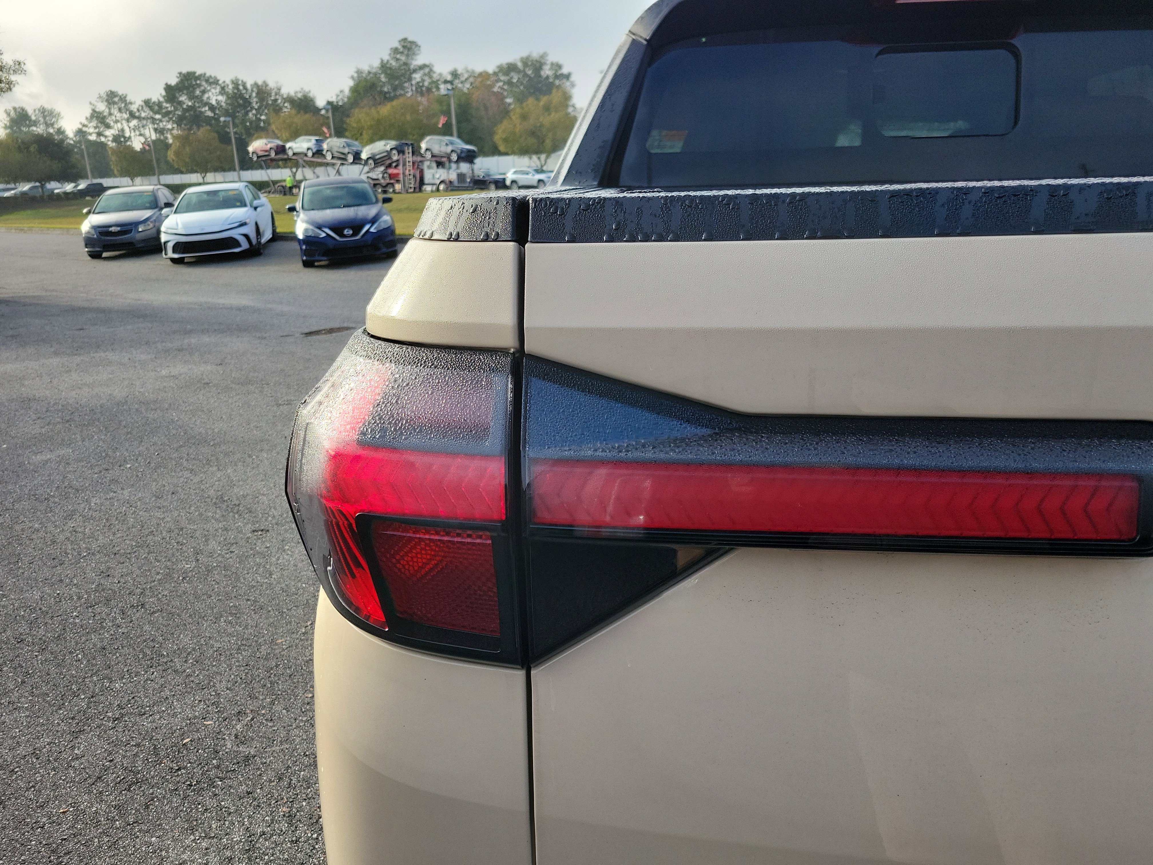 Used 2022 Hyundai Santa Cruz Limited w/ Cargo Package image 20