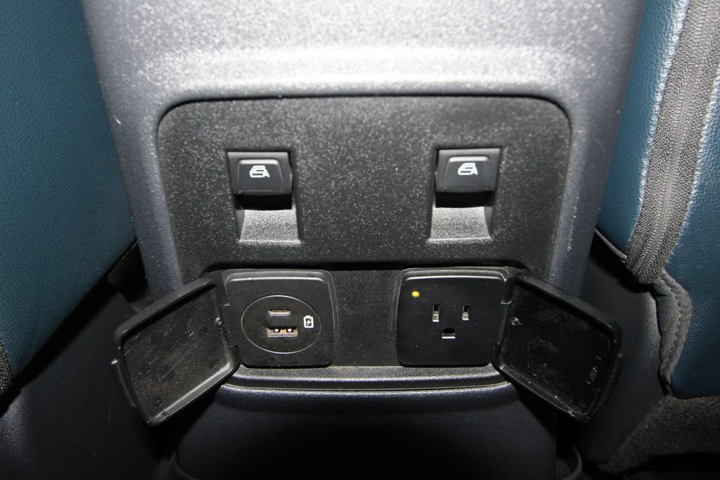 Used 2021 Ford Bronco First Edition AWD/4WD image 27