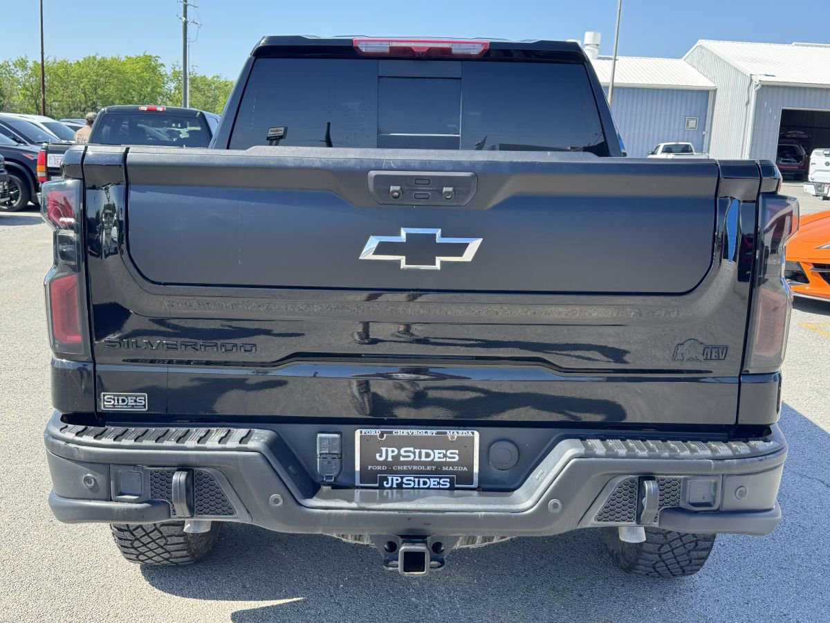 Used 2024 Chevrolet Silverado 1500 ZR2 w/ ZR2 Bison Edition AWD/4WD image 8