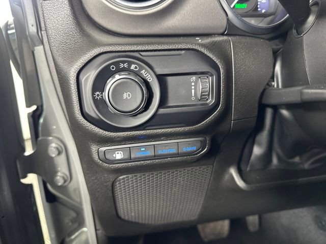 Used 2023 Jeep Wrangler Unlimited Rubicon 4xe image 18