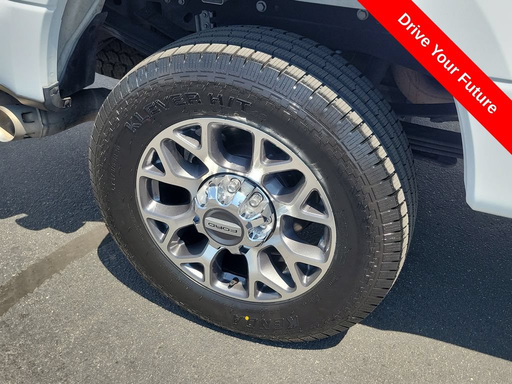 Used 2022 Ford F350 Lariat w/ Lariat Ultimate Package AWD/4WD image 29
