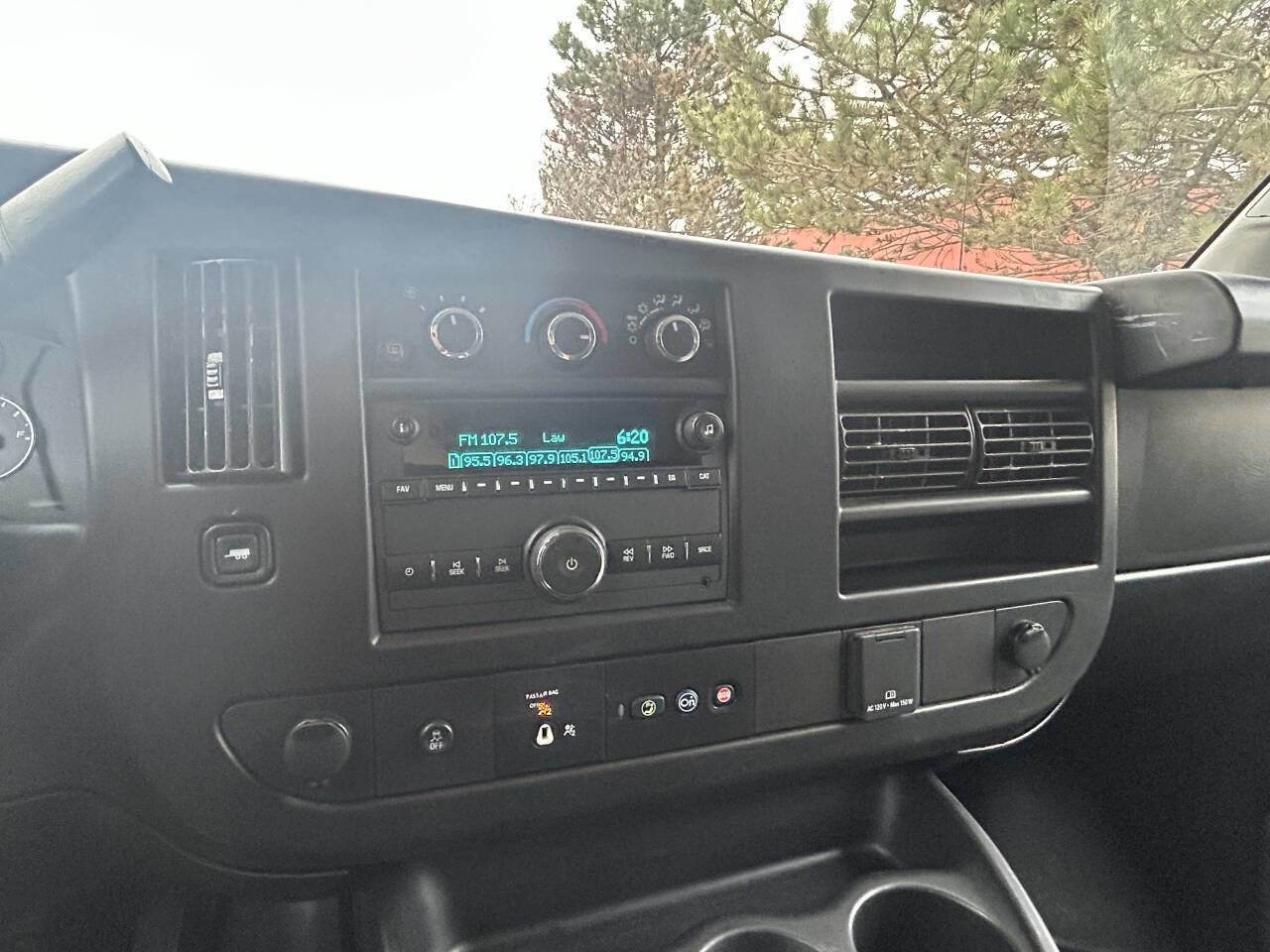 Used 2022 Chevrolet Express 2500 image 13