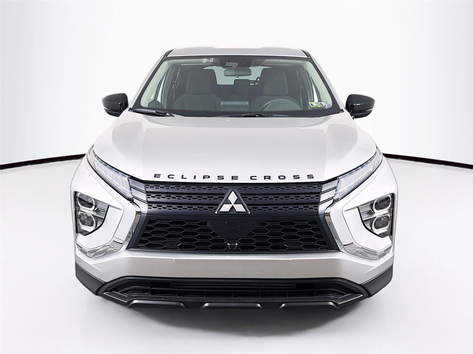 New 2026 Mitsubishi Eclipse Cross LE image 2