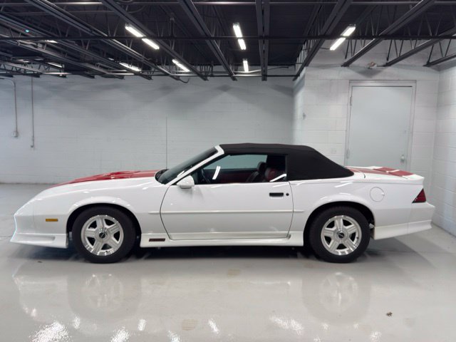 Used 1992 Chevrolet Camaro Z28 RWD image 5