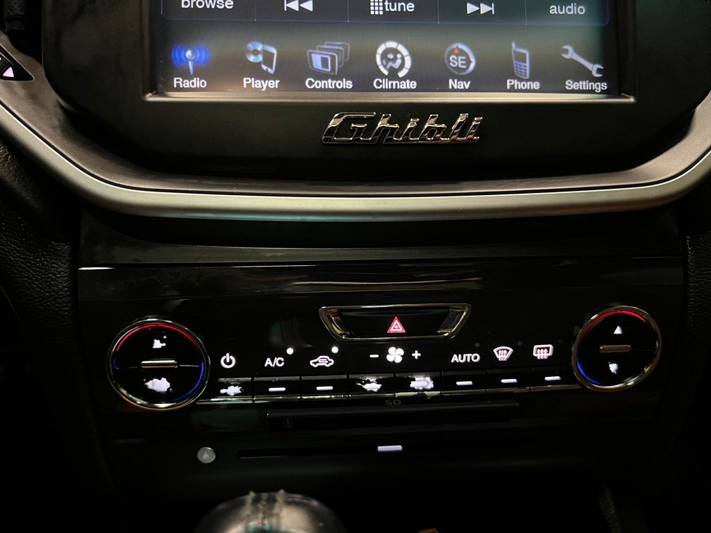 Used 2014 Maserati Ghibli RWD image 39