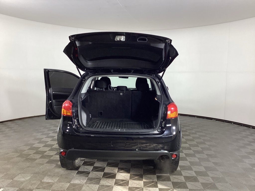 Used 2016 Mitsubishi Outlander Sport ES image 27