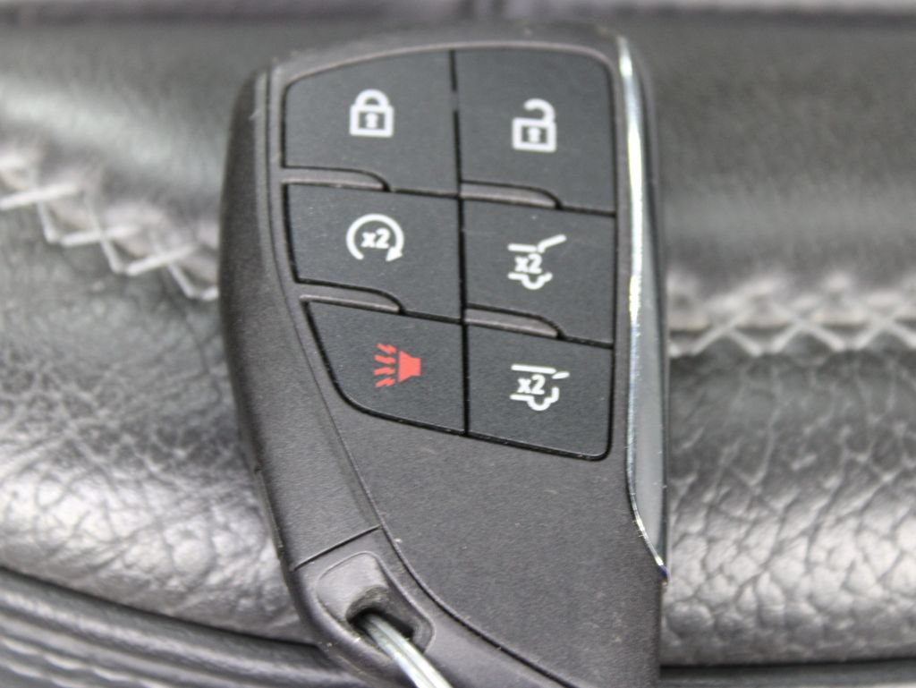Used 2023 GMC Yukon Denali w/ LPO, Floor Liner Package AWD/4WD image 73
